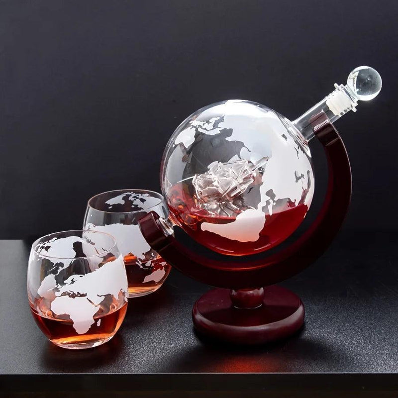 Conjunto de Decanter de Globo e Copos de Uísque